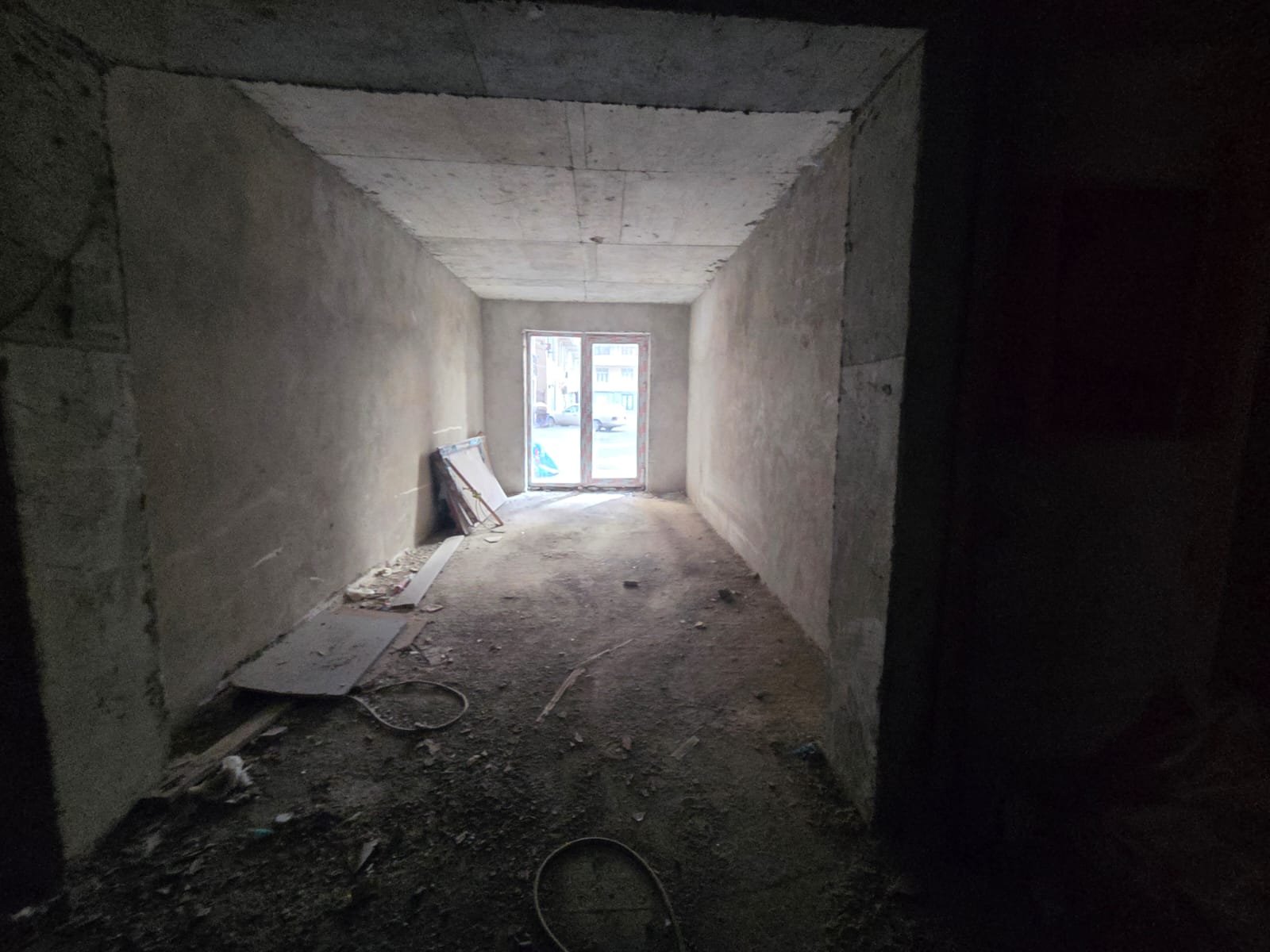 Yeni Yasamalda qeyri-yaşayış sahəsi – Əsəd Əhmədov küçəsi 41B